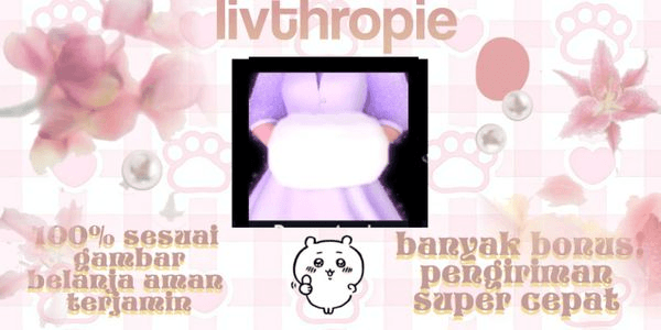 Gambar Product Royale High December's Dream Fur Muff