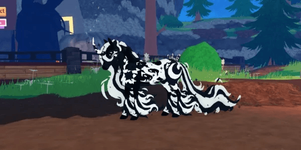 Black And White Hollyhoof Horse